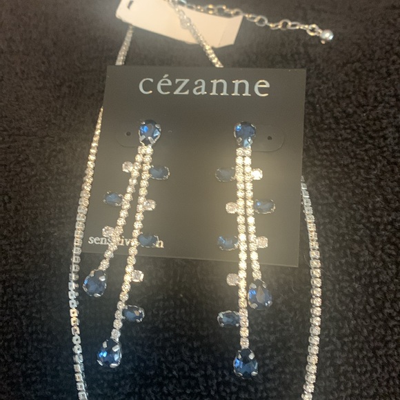 Cezanne necklace and earrings set - Picture 3 of 3